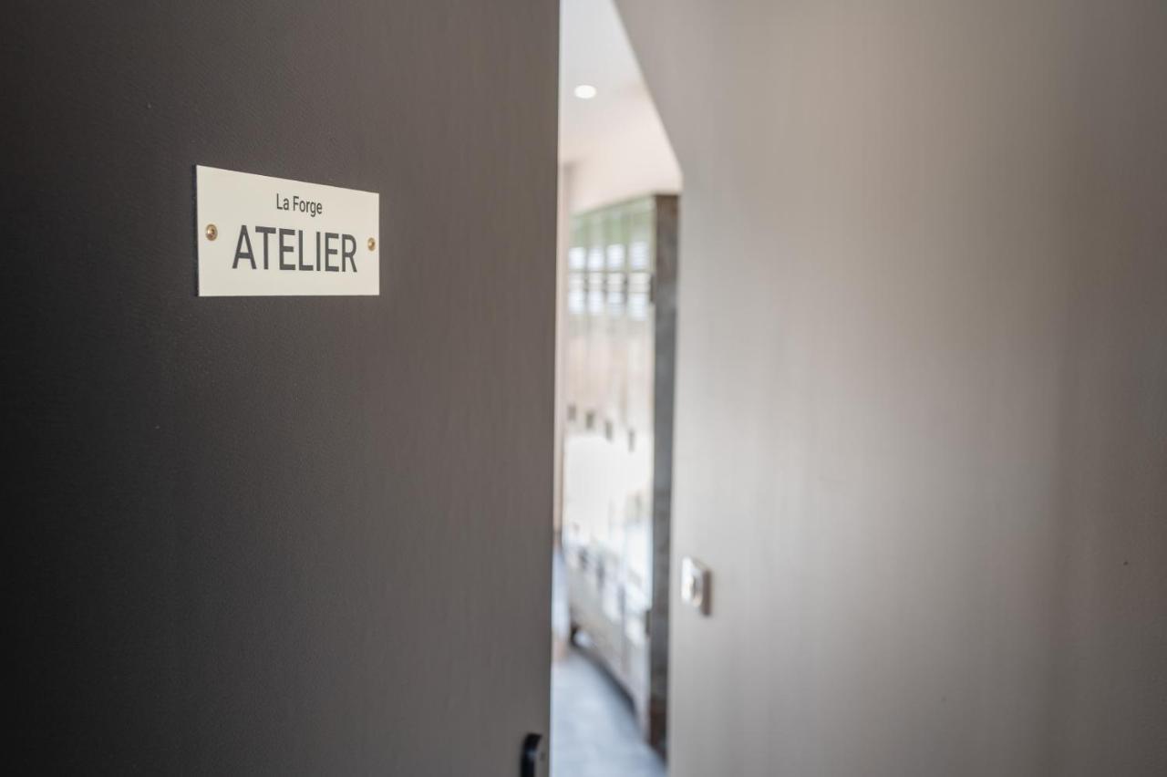 Au Coeur Du Village Saint-Aubin  Exteriör bild